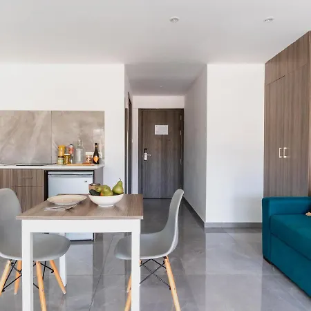Modern And Perfectly Planned Vacation Home For Two In Ayia Napa All Yours * أيا نابا